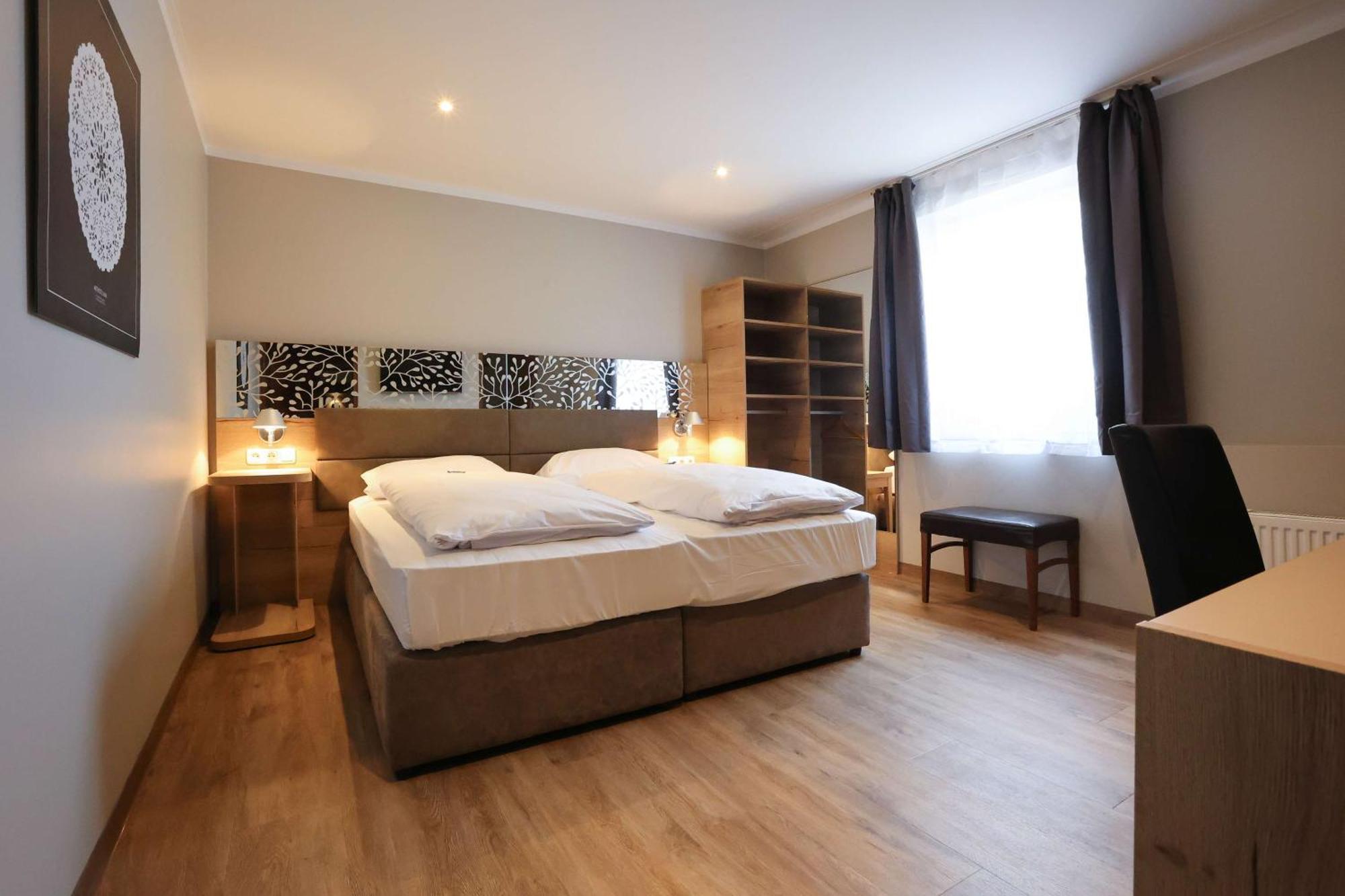 Arthotel Ana Flair Nordlingen Bagian luar foto